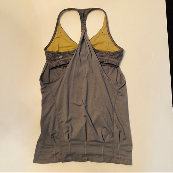 Women’s Lululemon size 8 tank top - Picture 4 of 7